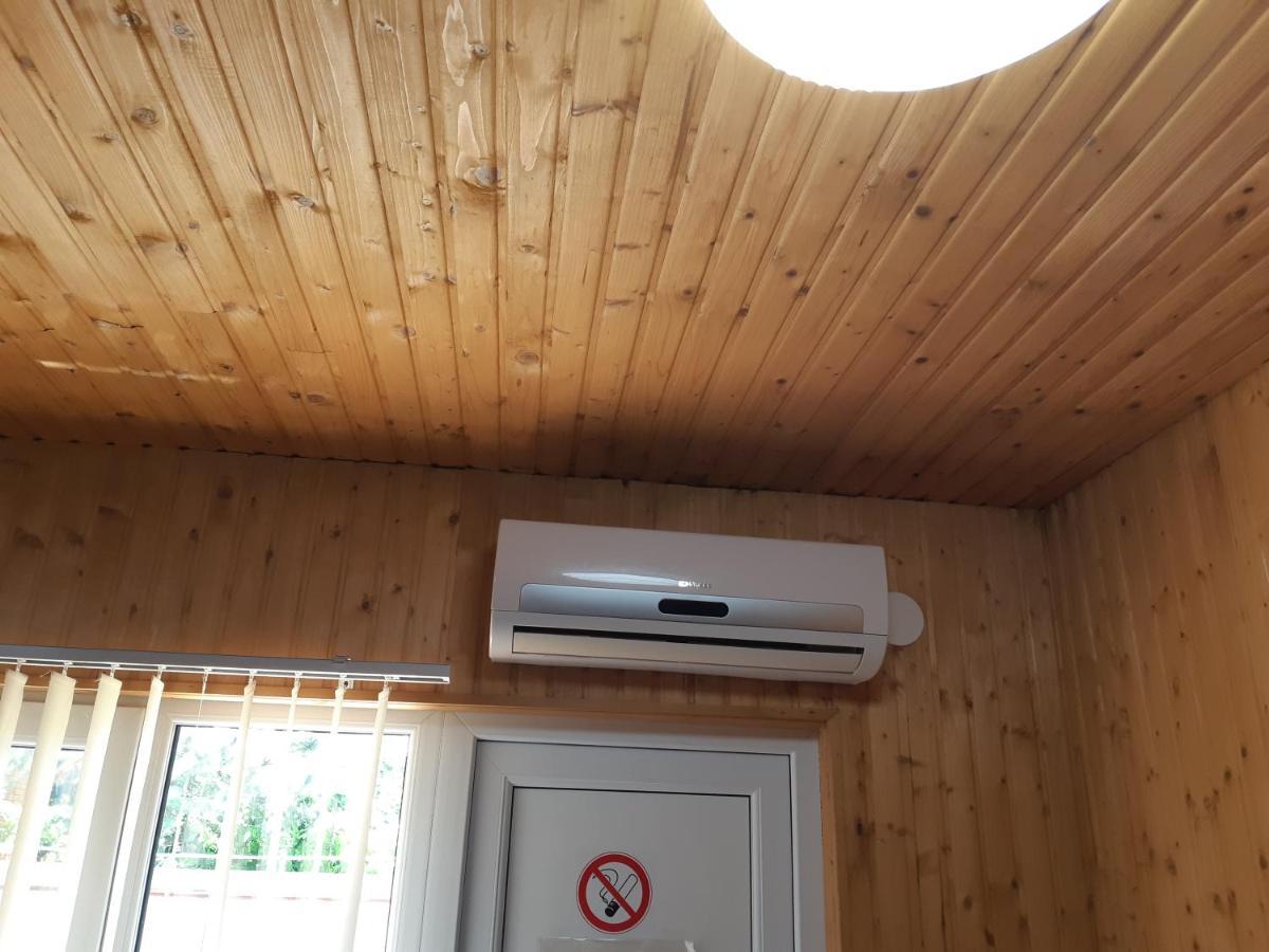 Отель Маленький Рай Zatoka Eksteriør bilde
